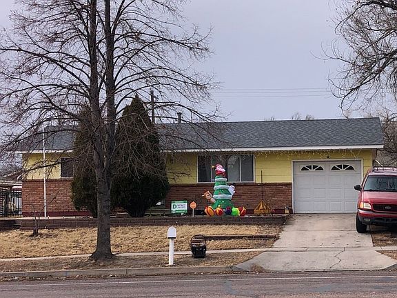 2nd image of 218 S Chelton Rd