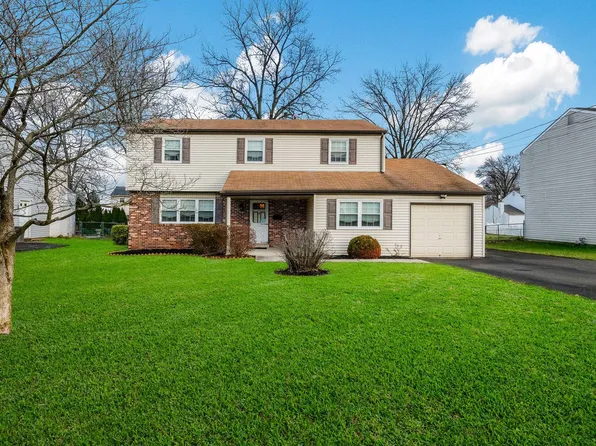 539 Brook Ln, Warminster, PA 18974
