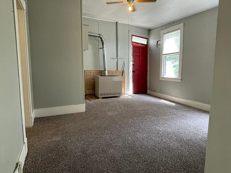 312 Ruxton Ave #9 — Photo 11