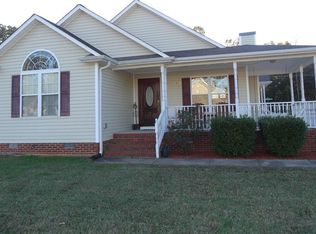 1850 Cedar Ridge Dr, Burlington, NC 27217