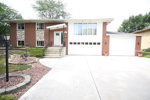 1st image of 6525 Linden Dr