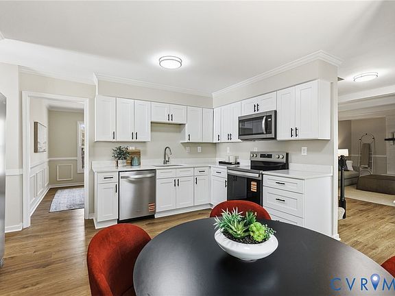 3rd image of 14207 Birnam Woods Dr
