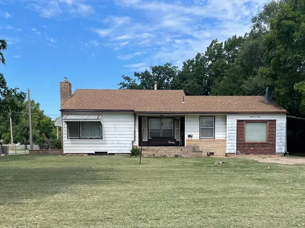 1801 N Main St, Kingman, KS 67068