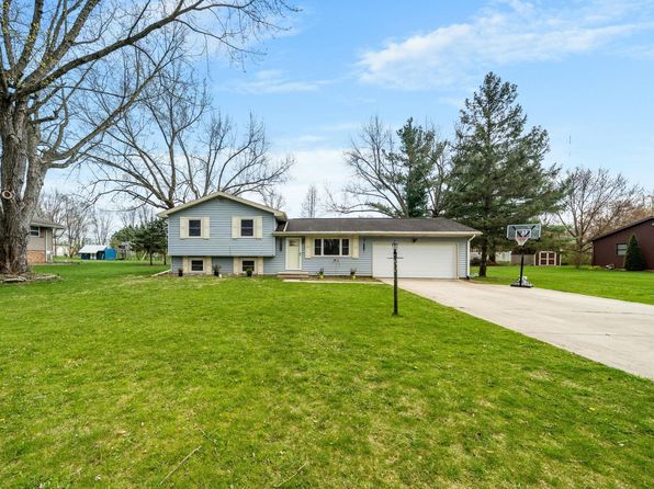 17746 Hartman St, South Bend, IN 46614