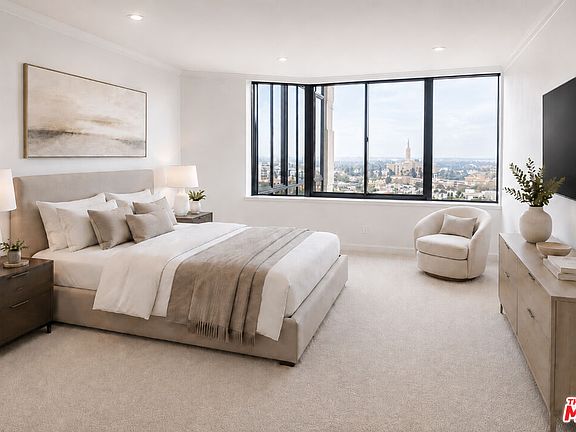 5th image of 10724 Wilshire Blvd APT 1001