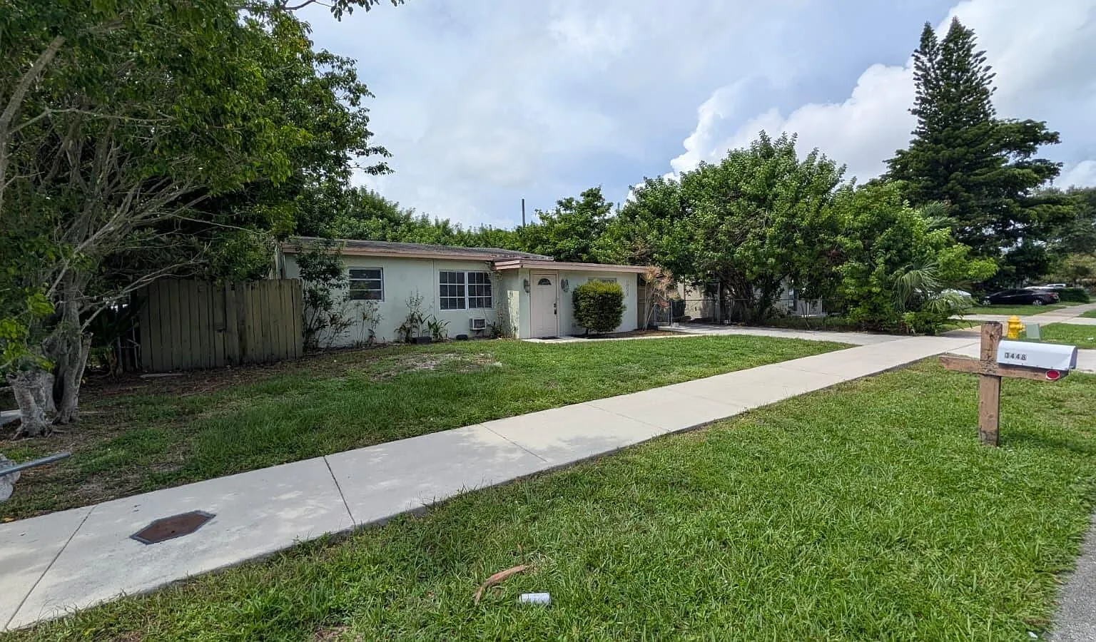 3 bed, 2.0 bath, 1329 sqft, $2,950 — Photo 2
