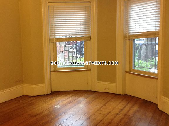 4th image of 163 W Newton St #A1
