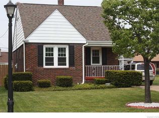109 Oakridge Ave, Buffalo, NY 14217