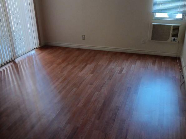 919 S Marengo Ave APT 4