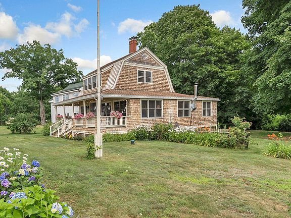 3rd image of 137 Island Avenue