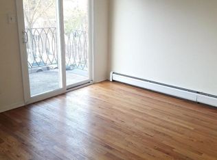 8432 Abingdon Rd APT 3R, Kew Gardens, NY 11415