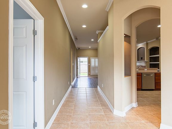 5th image of 146 Riverbrooke Dr