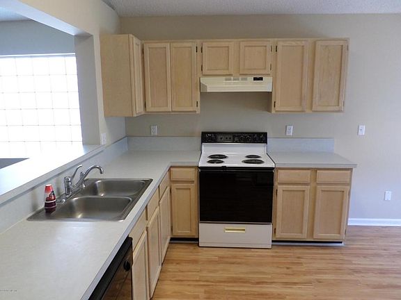 5th image of 3379 Mandarin Glen Dr