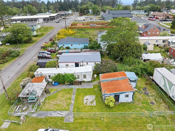 25401 R Street, Ocean Park, WA 98640