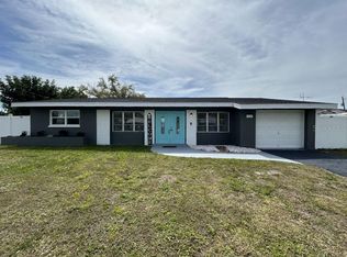 113 Concord Dr NE, Pt Charlotte, FL 33952