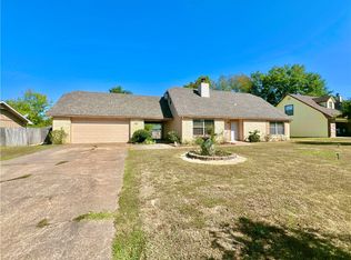 2005 W Harvard St, Siloam Springs, AR 72761