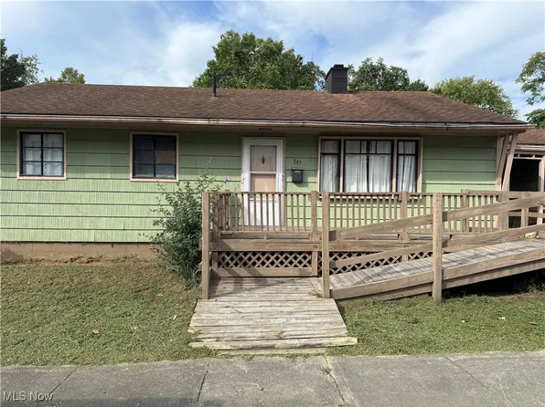 597 Eastlawn Ave, Parkersburg, WV 26101