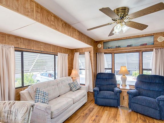 4th image of 4700 E Main St #747