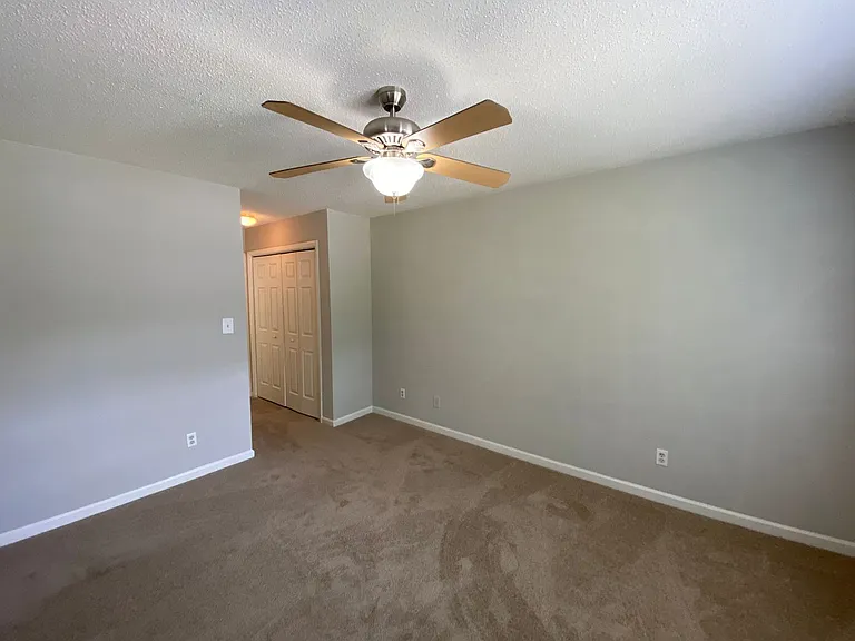 3006 Kensington Pl — Photo 12
