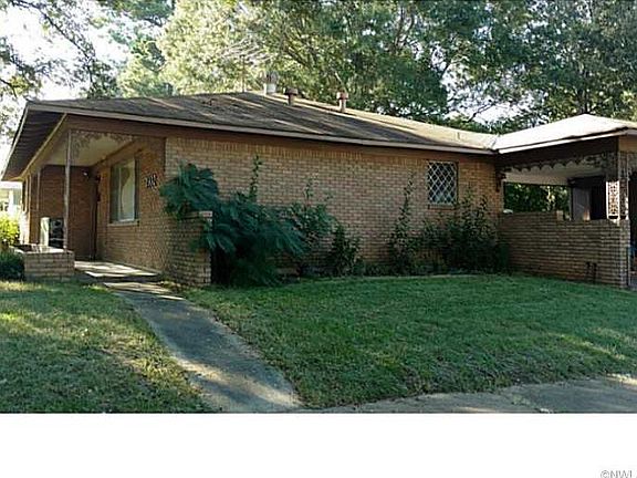 2nd image of 3902 Lisa Ln