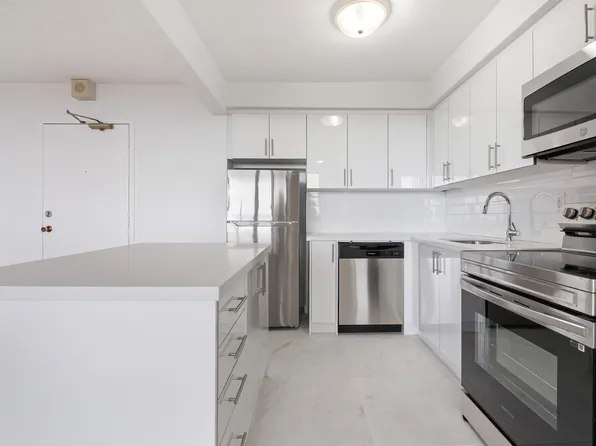 Frederick Apartments