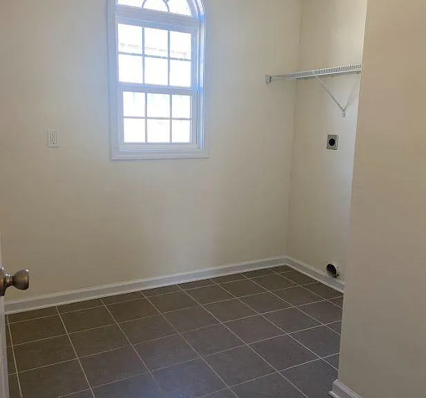 4235 Campbell View Ln — Photo 9