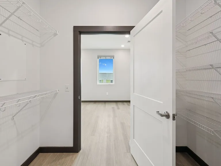 Urban Lofts — Photo 15