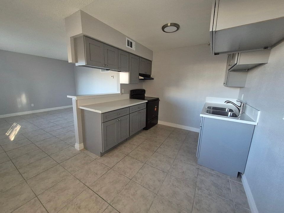 1st image of 241 W Holt Ave #9