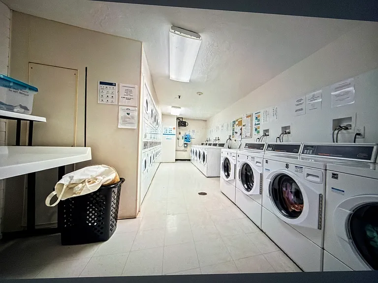 Laundry Room / Area