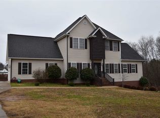 241 Windmill Hill Rd, Inman, SC 29349