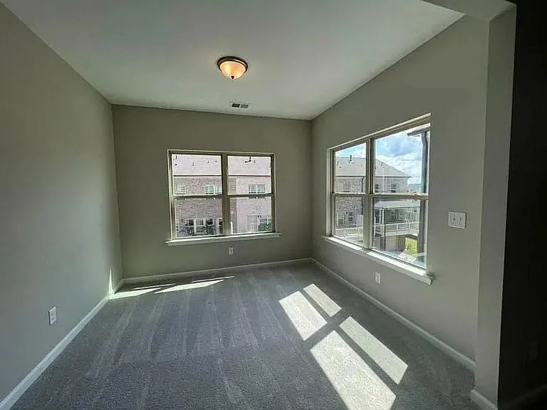 735 Brecklin Ln — Photo 21