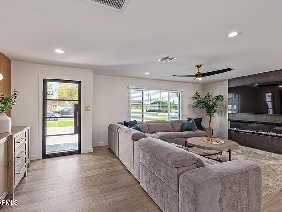 5th image of 8449 E SAGE Drive