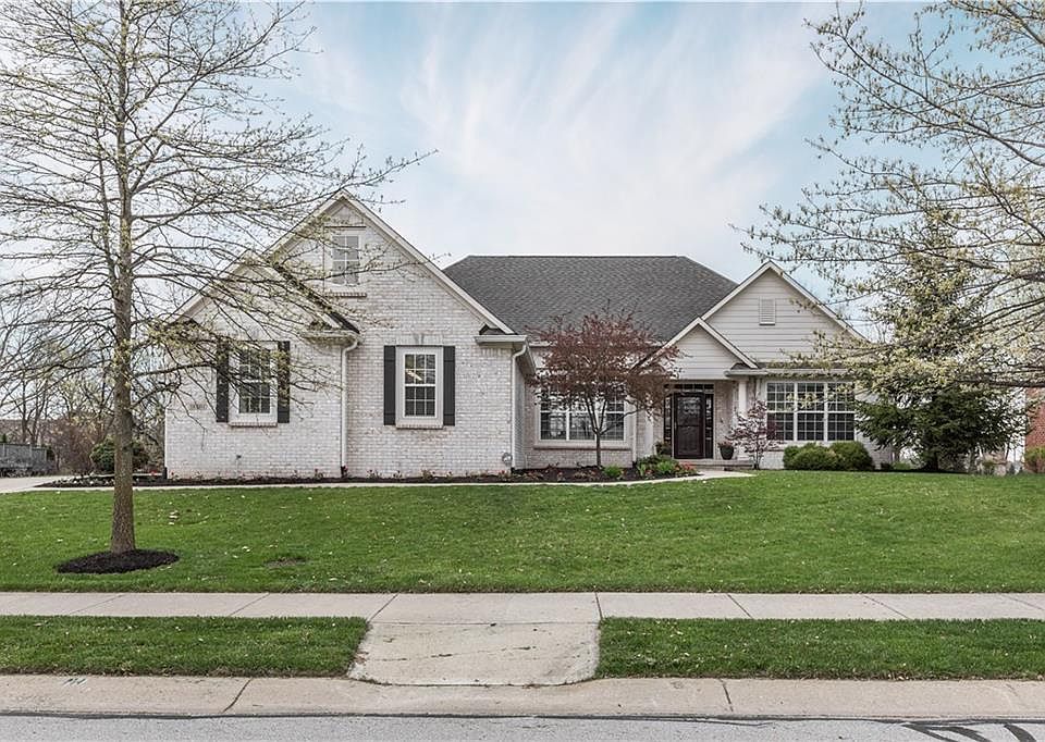 1st image of 16501 Oak Manor Dr