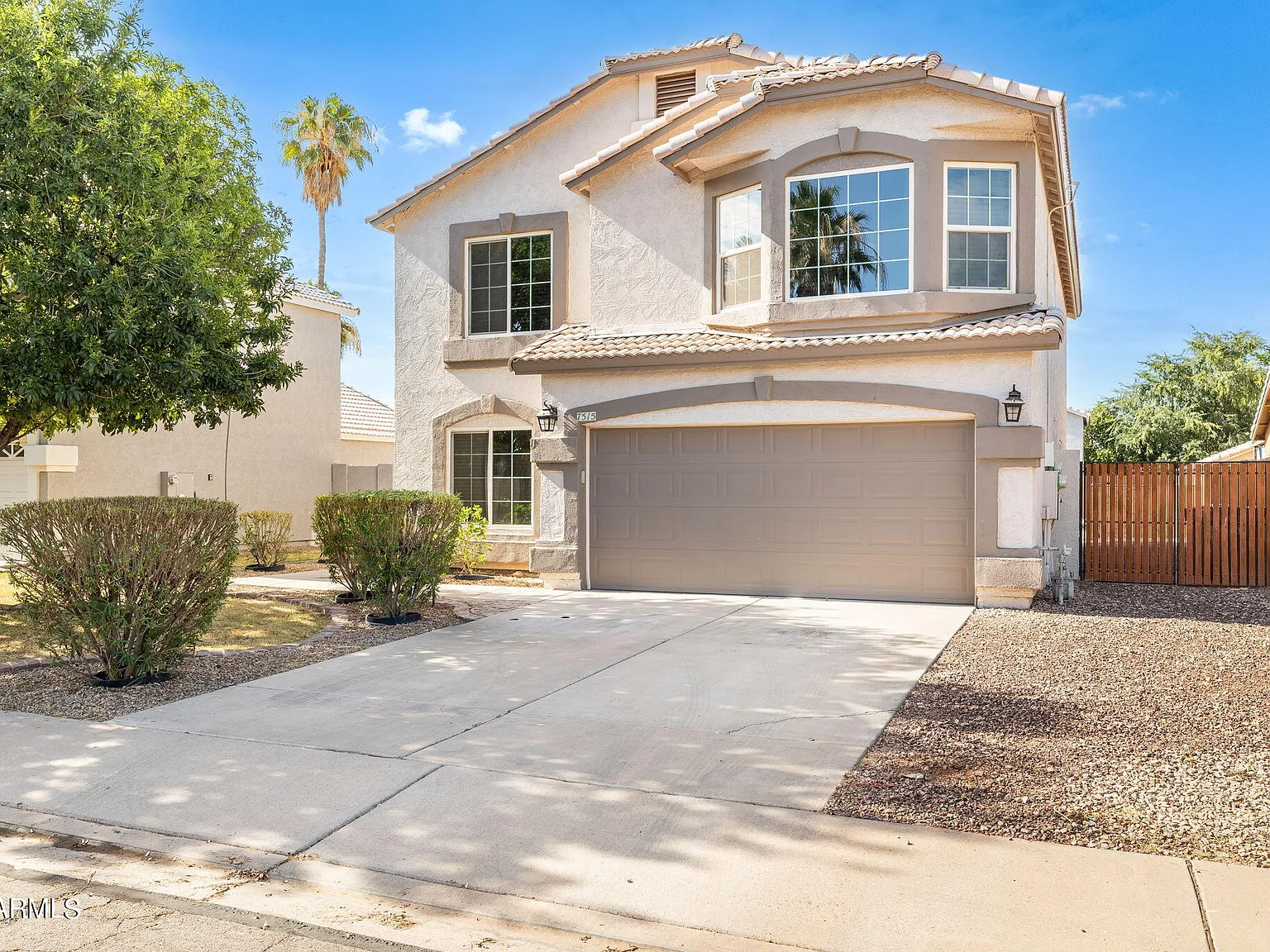 3 bed, 3.0 bath, 2169 sqft, $3,000 — Photo 3