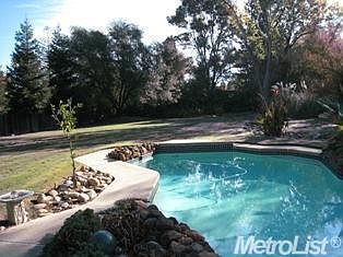 4th image of 9340 Oak Leaf Way