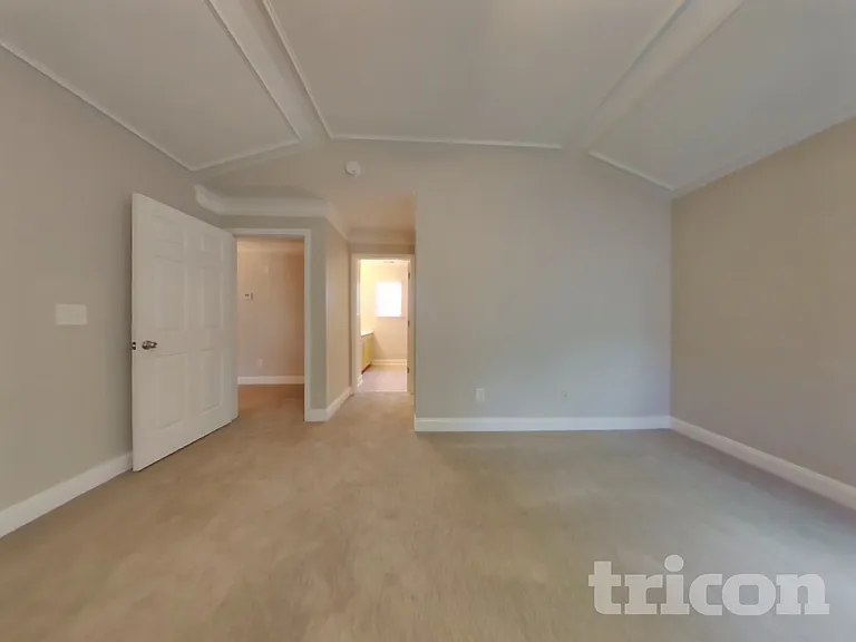 204 Cole Ct — Photo 7