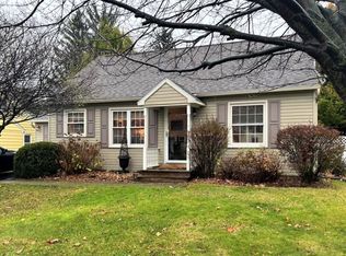 123 Circle Rd, North Syracuse, NY 13212