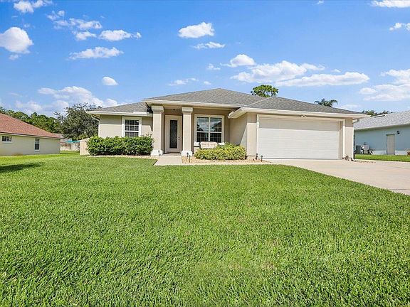 2nd image of 180 Cacique Dr
