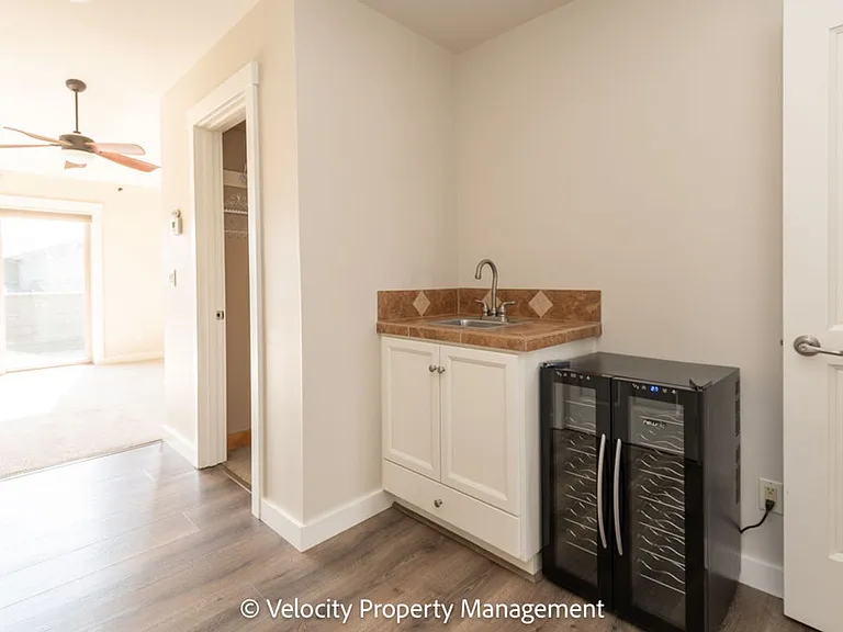 600 SW Otter Way — Photo 22