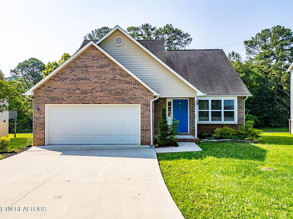 1st image of 742 Colony Village Way
