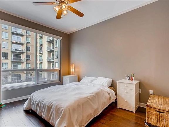 5th image of 711 Cosmopolitan Dr NE #234
