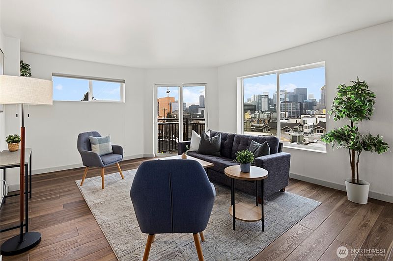 4th image of 500 Aloha Street #308