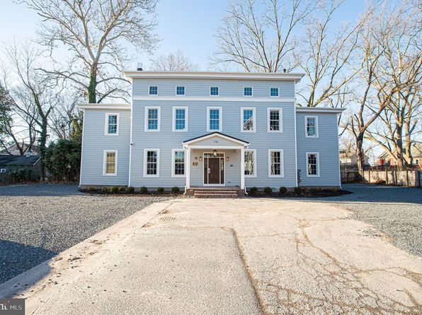 106 Colonial Ct, Salisbury, MD