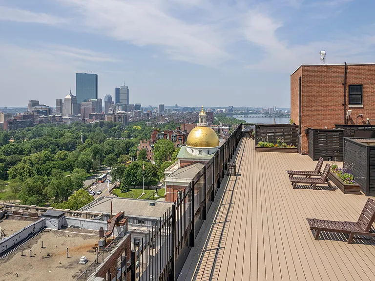 130 Bowdoin St #1703 — Photo 39