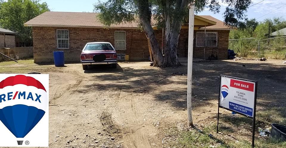 1st image of 854 Calle Escondido