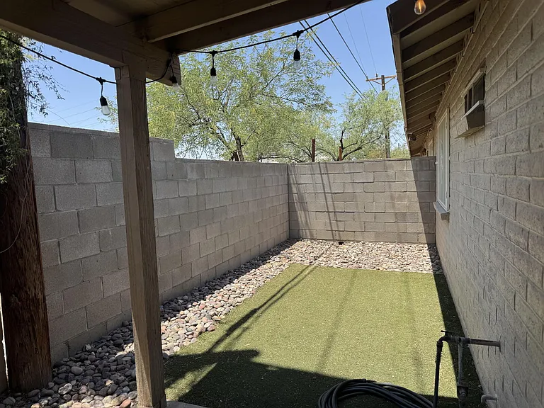 360 N Highland Ave #3 — Photo 19