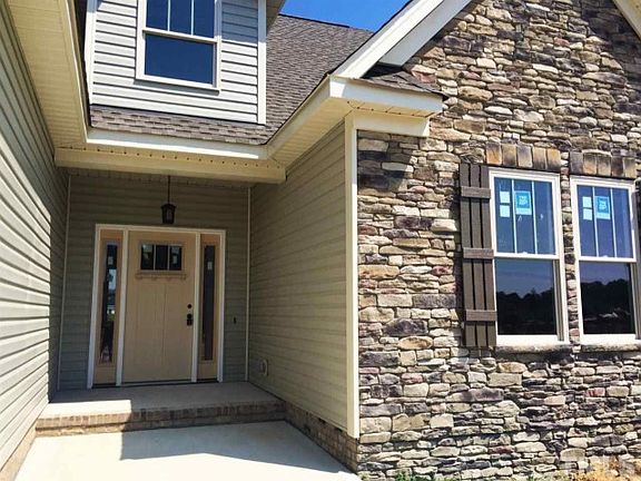 4th image of 332 Kingston Cir