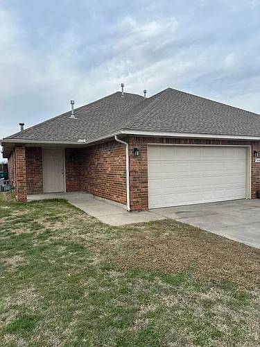 15109 Kyle Dr #B Photo 1