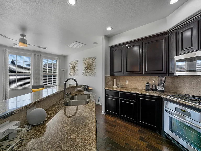 5713 Knox Dr — Photo 9