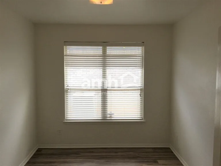 1506 Cheyenne Trl — Photo 18